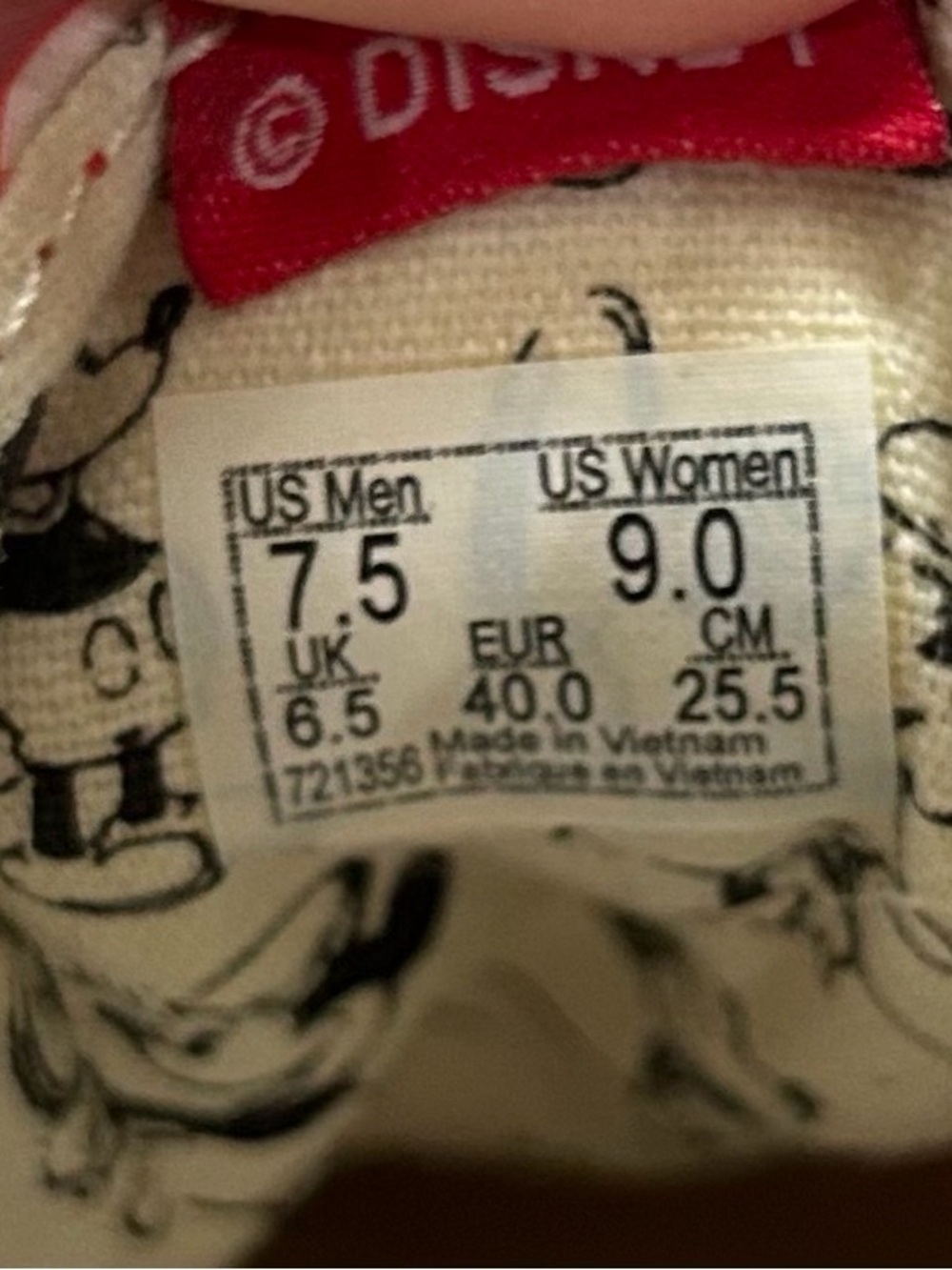 Women’s *Minnie Mouse* Vans - Picture 6 of 6